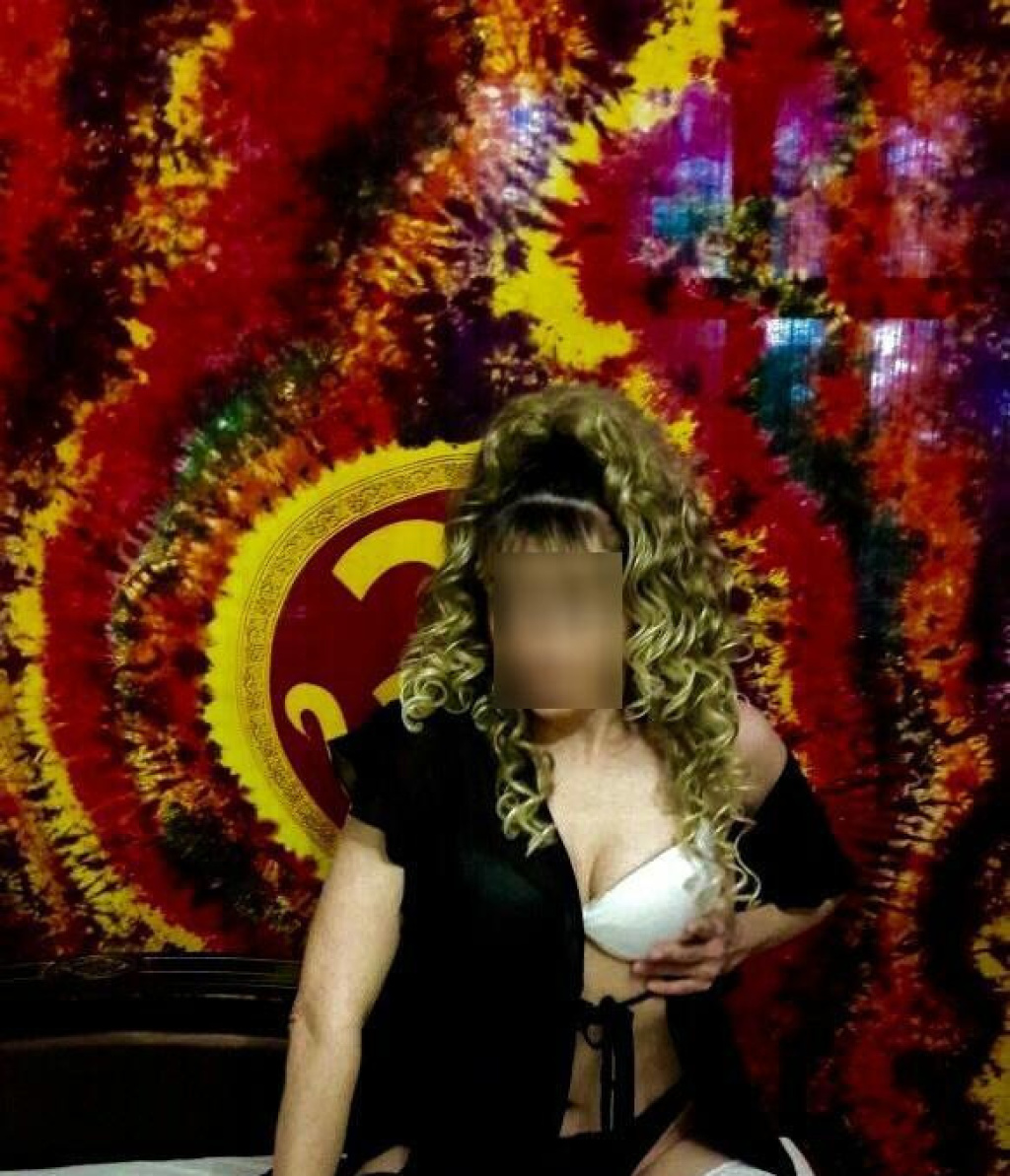 Забава: проститутки индивидуалки В Сочи